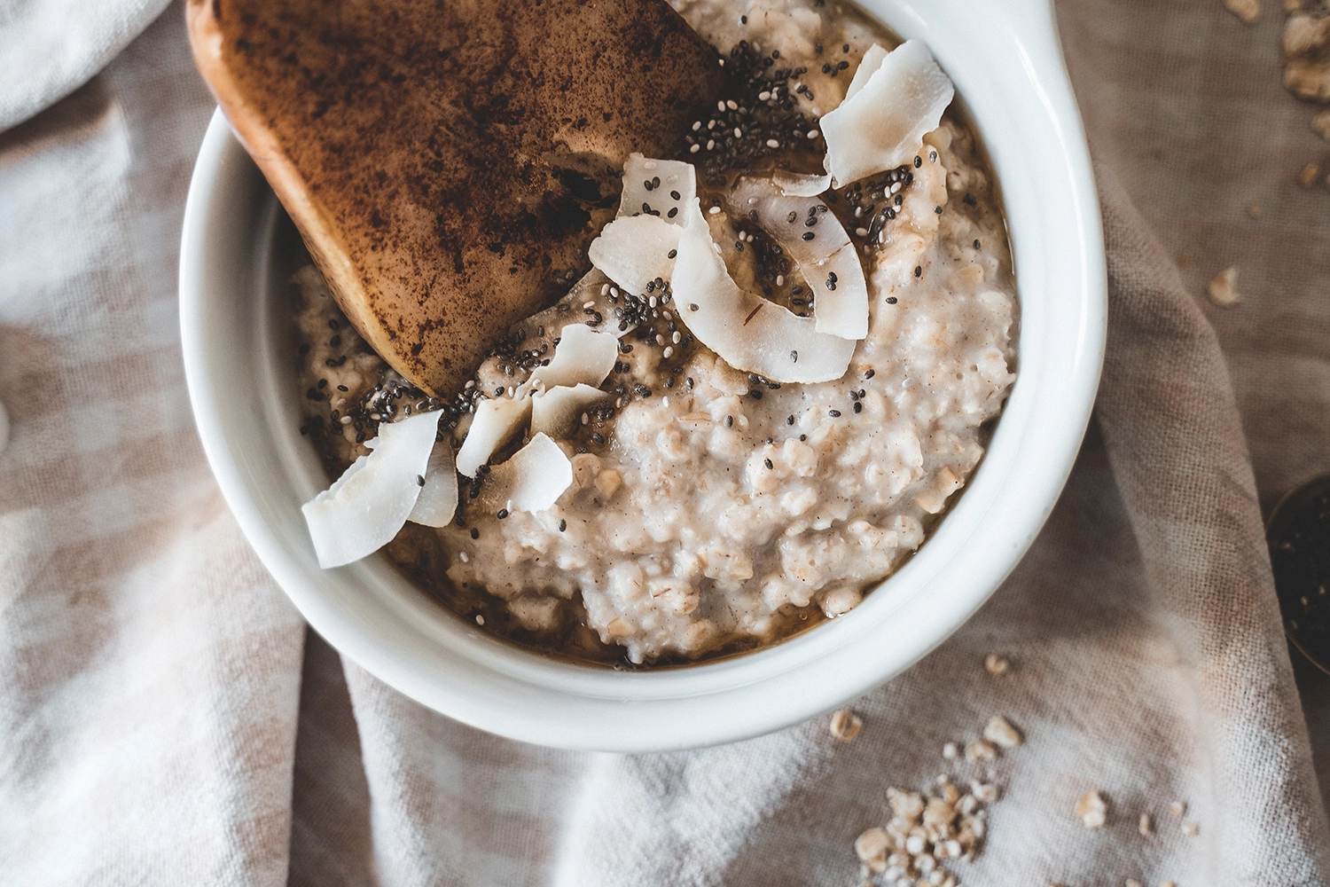 oats with chia seeds and coconut topping